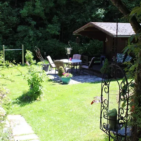 Kuesterland Apartment *