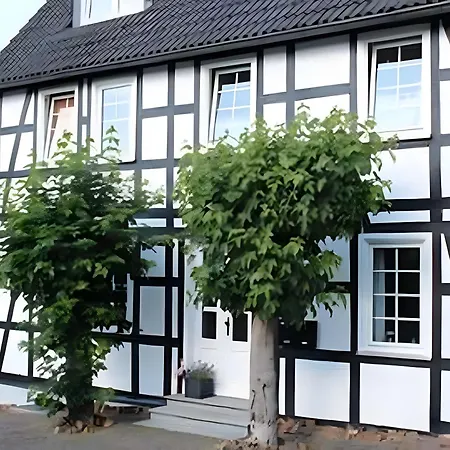 Kuesterland 公寓 *